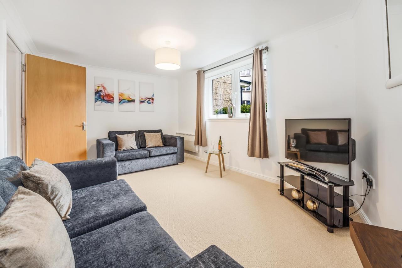 Saughton Suite With Views Of Water Of Leith Εδιμβούργο Εξωτερικό φωτογραφία
