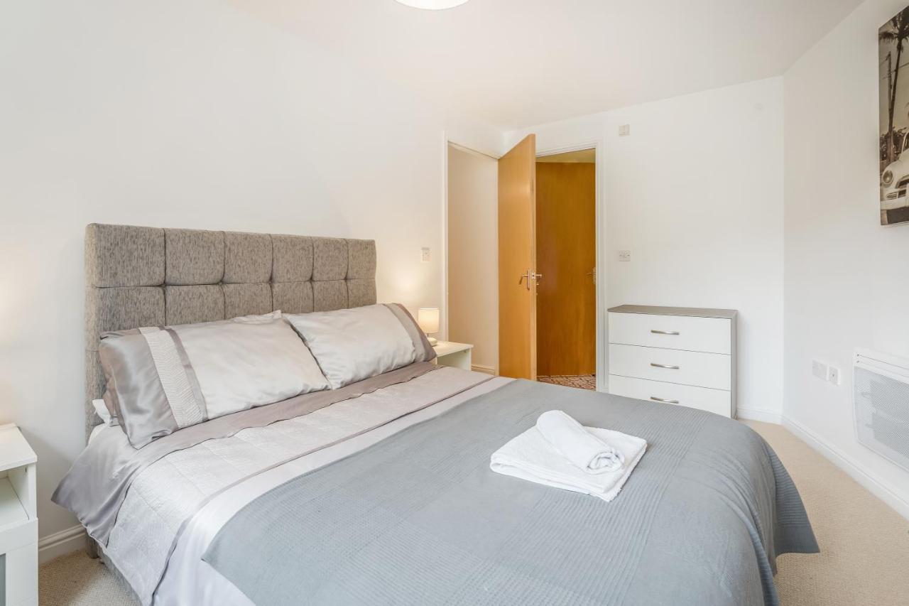 Saughton Suite With Views Of Water Of Leith Εδιμβούργο Εξωτερικό φωτογραφία
